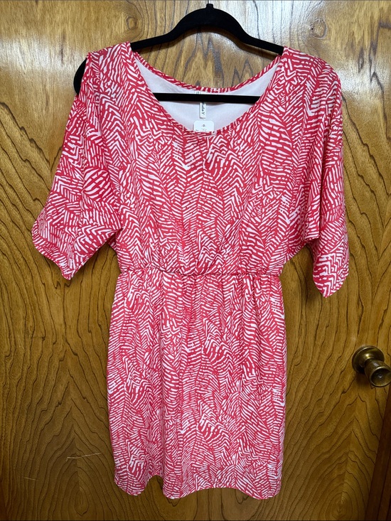 Studio Y Dresses & Skirts - Women's Orange Patterned Elastic-Waist Dress Peekaboo Shoulders Small